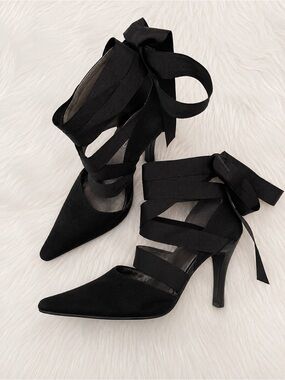 le chateau - Black Suede Pointed Heels with Grograin Ribbon Ties - 7